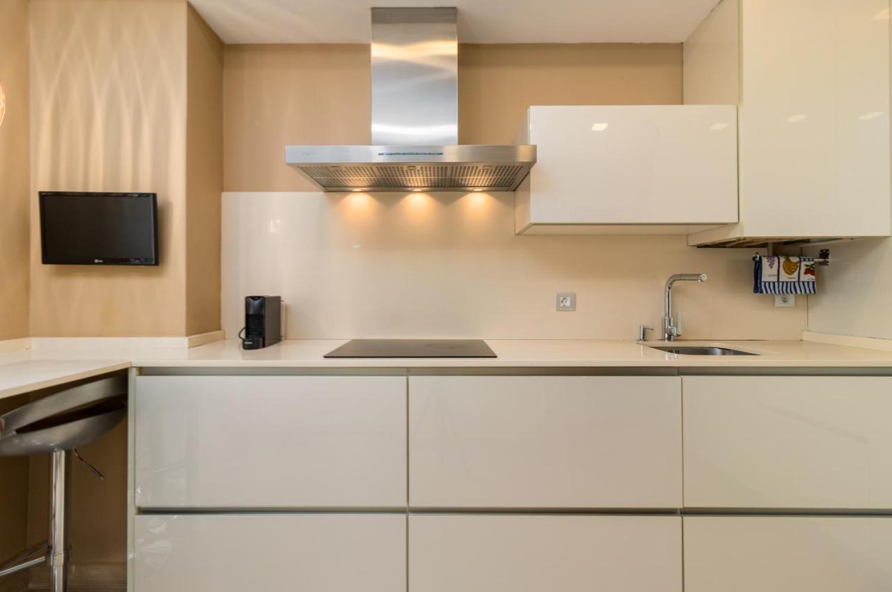 Apartamento Luminoso Cerca Playa Sardinero Con Parking Privado Santander Exterior photo